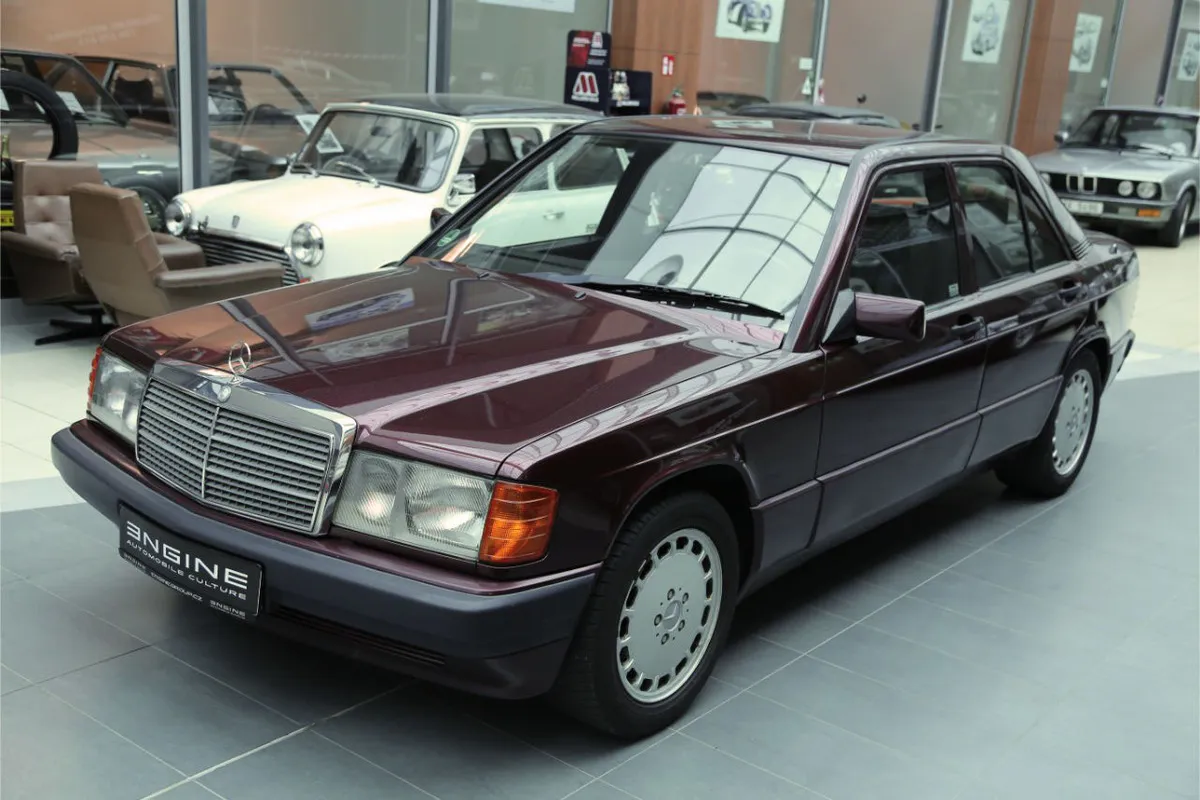 Mercedes-Benz 190 E Avantgarde Rosso