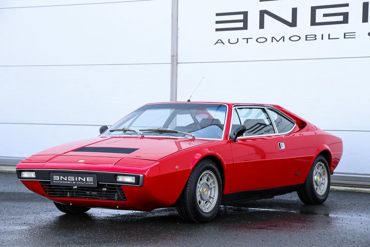 Ferrari Dino 208 gt4