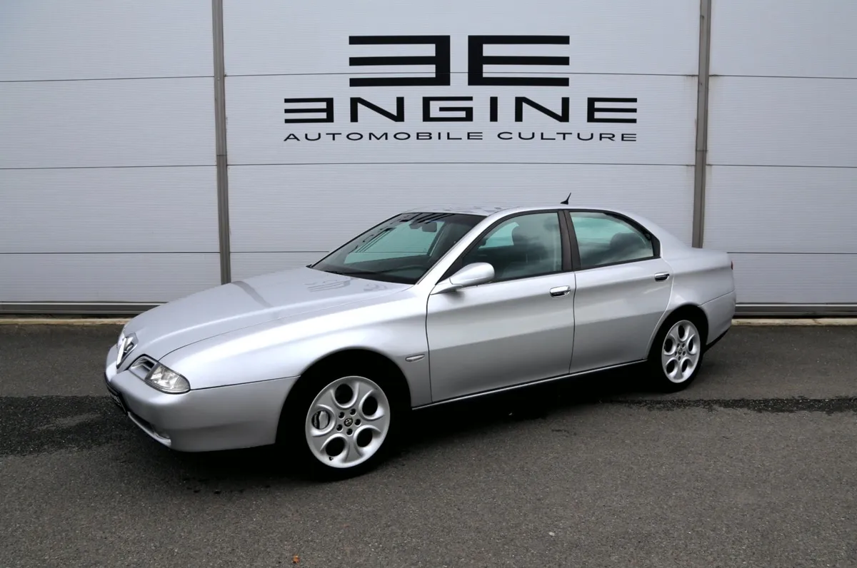 Alfa Romeo 166 3.0L (V6 24V)