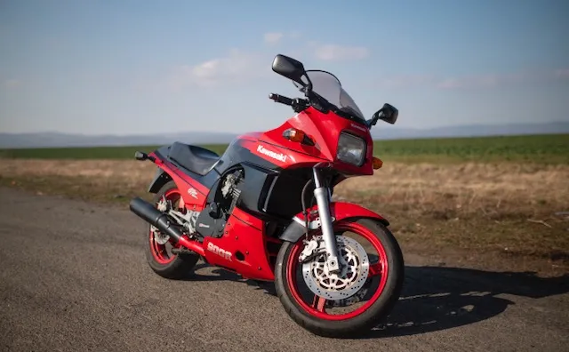 Kawasaki GPZ 900 R TOP GUN 1994