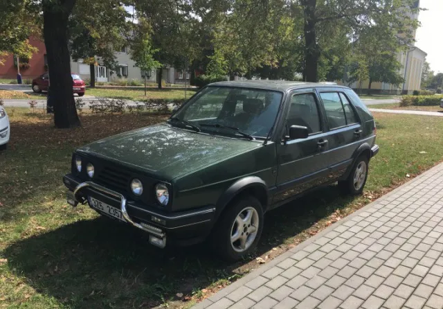 Volkswagen Golf 1990