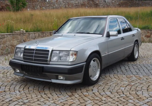 Mercedes-Benz 300 300E-24 AMG záloha 1992