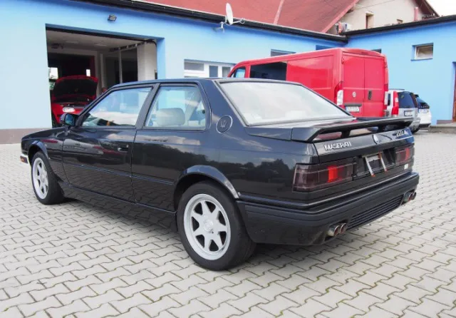 Maserati Biturbo 222 4V 280k, jen 130 ks 1992