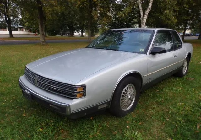 Oldsmobile Toronado 1988