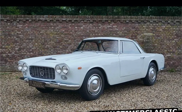 Lancia Flaminia SLEVA! 1800