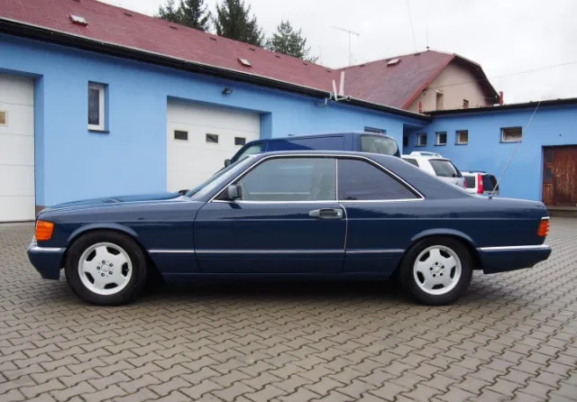 Mercedes-Benz 560 560 SEC kupé 1987 126.045 1987