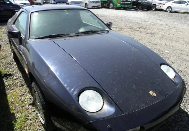Porsche 928 Porsche 928 S4 pěkné auto 1994