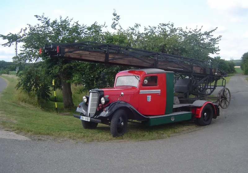 Ford V8 hasičský žebřík 1937