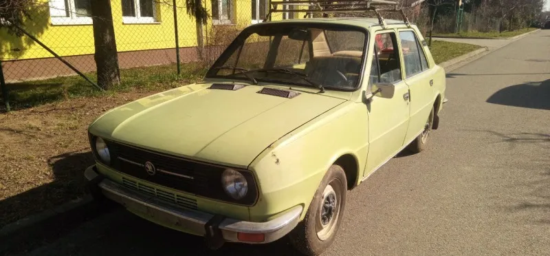 Škoda 105 1977