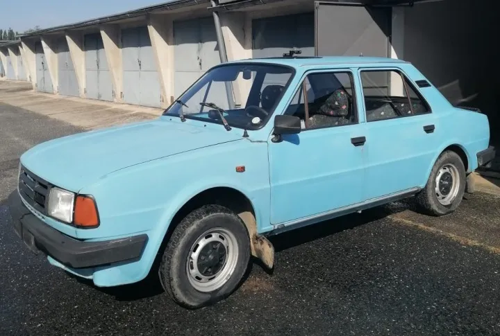 Škoda 120 1987