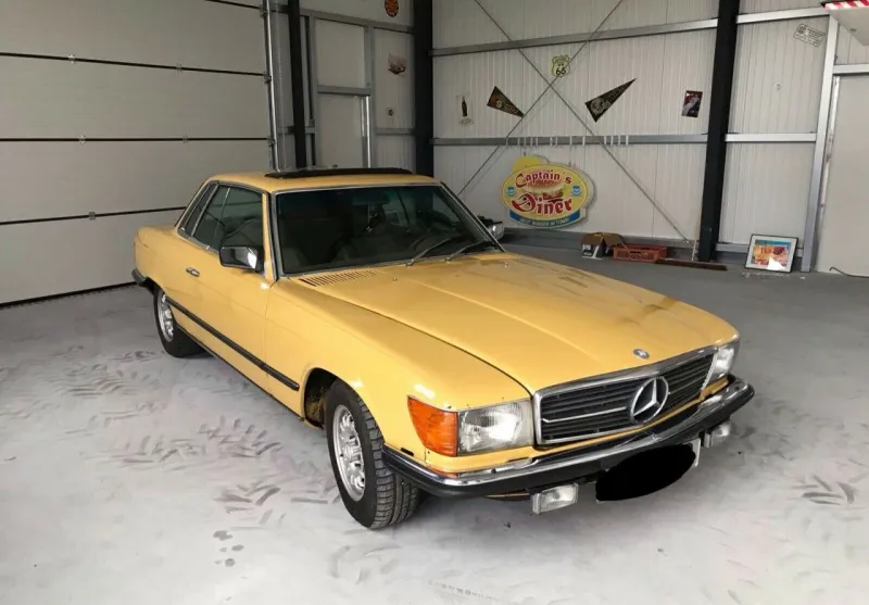Mercedes-Benz 450 SLC, typ W107, V8 1976