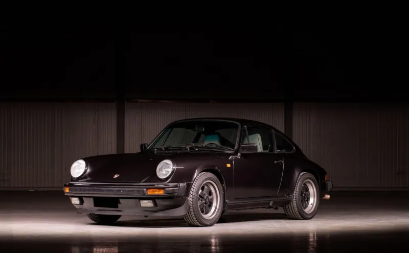 Porsche 911 Carrera 25th Anniversary 1989