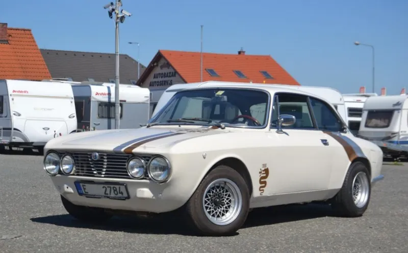Alfa Romeo GT 1,6 Junior 1,6 renovovaný 1972