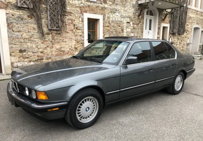 BMW 7 735i 1989