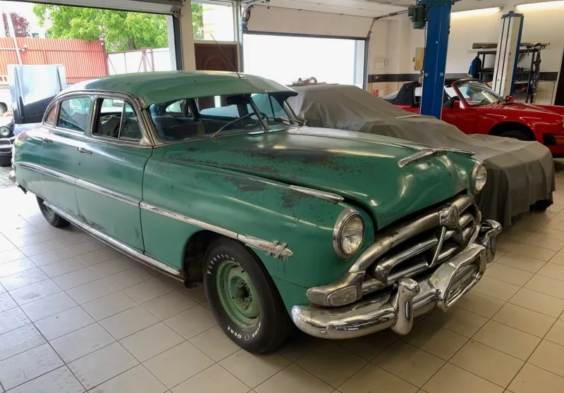 Hudson Hornet Twin-H-Power model 1952