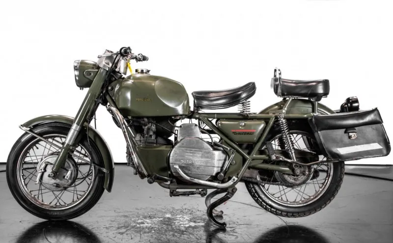 Moto Guzzi Falcone 500 Nuovo Falcone Militare 1970