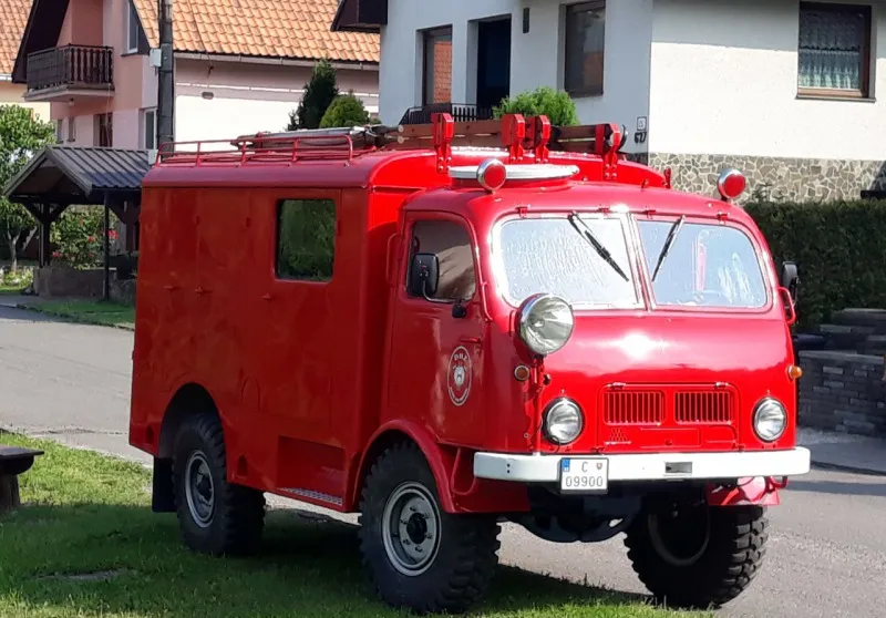 Tatra 805 hasičský automobil 1957