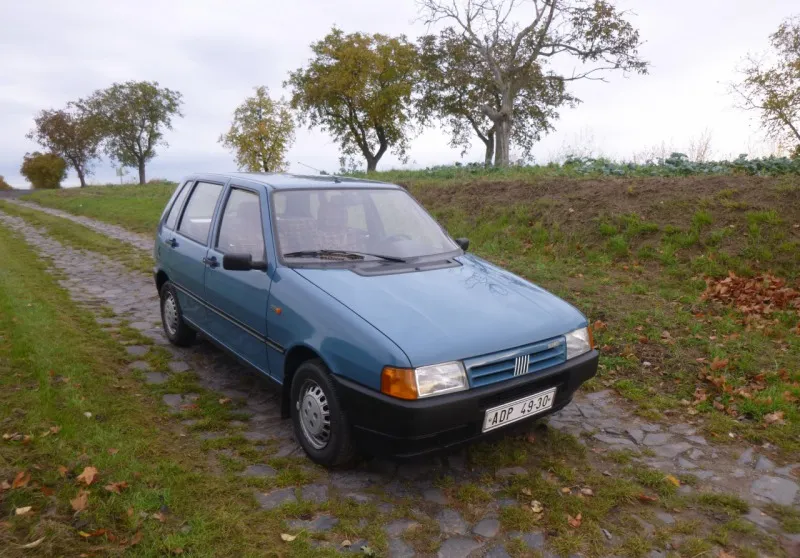 Fiat Uno Logo 1990