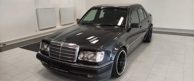 Mercedes-Benz 500 124 E 500 AMG 1993