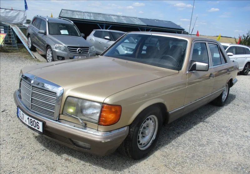 Mercedes-Benz S 5,0 170kw SE bez koroze 1982