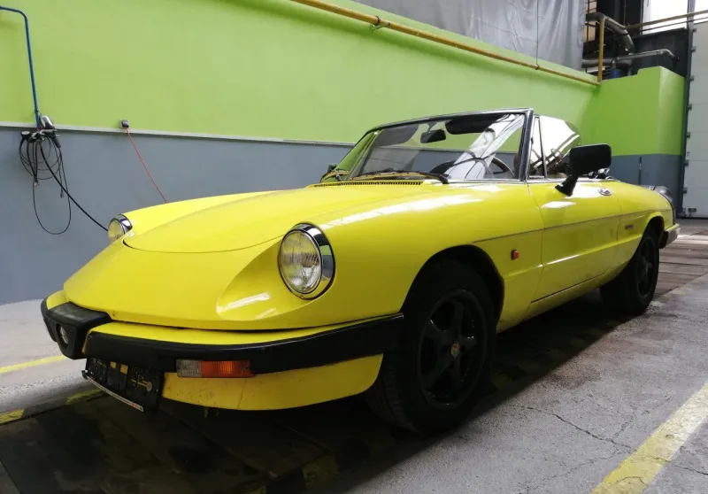 Alfa Romeo Spider 1989