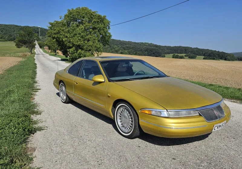 Lincoln Mark VIII 1993 4.6 l Benzin 1993