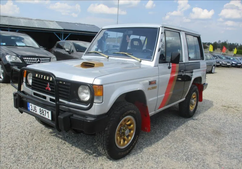 Mitsubishi Pajero 2,5 TD 70w DAKAR TOP TOP 1990