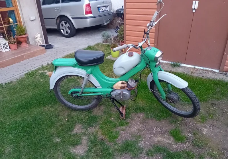 Stadion S22 moped Jawa 1957