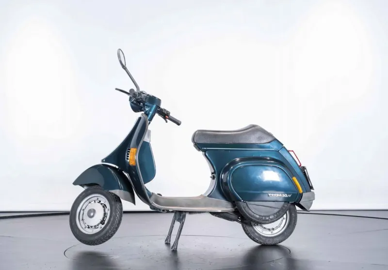 Piaggio Vespa 50 N 1990