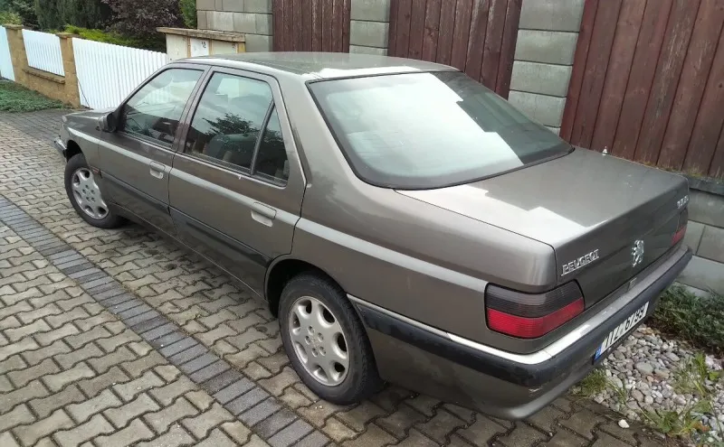 Peugeot 605 2,1SLDT 80kW KLIMA Servis 1995