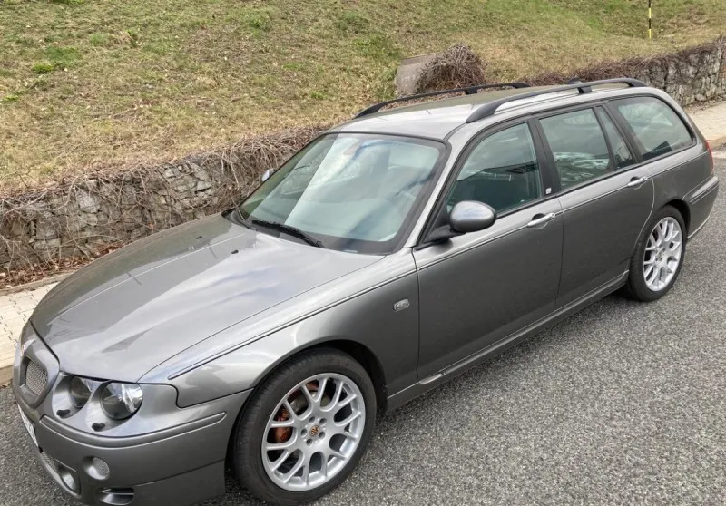MG ZT-T Bez koroze SERVIS 2004