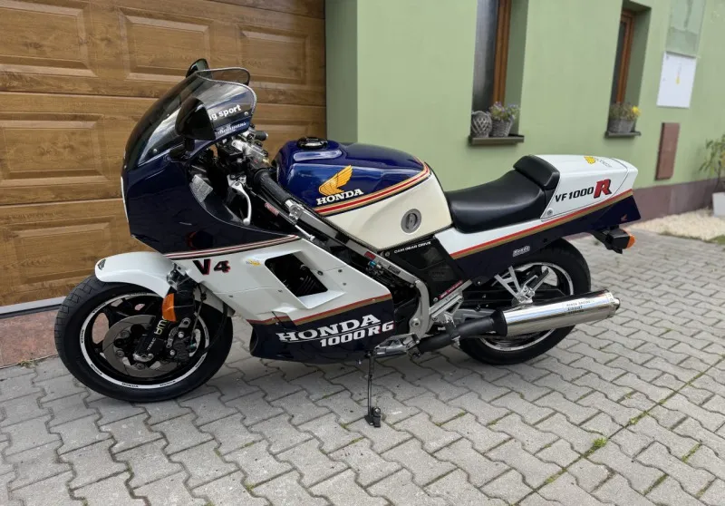 Honda VF VF1000RG 1986