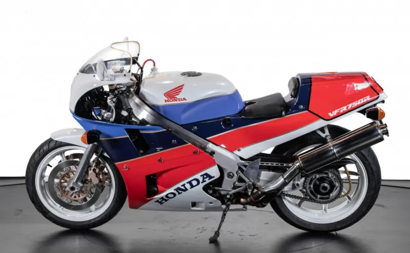 Honda RC 30 1991