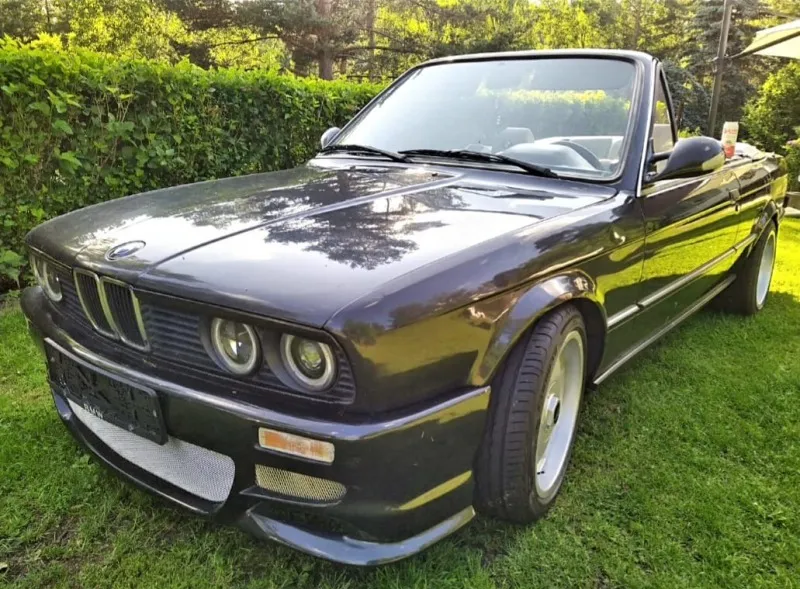 BMW 3 E30 325i 1986