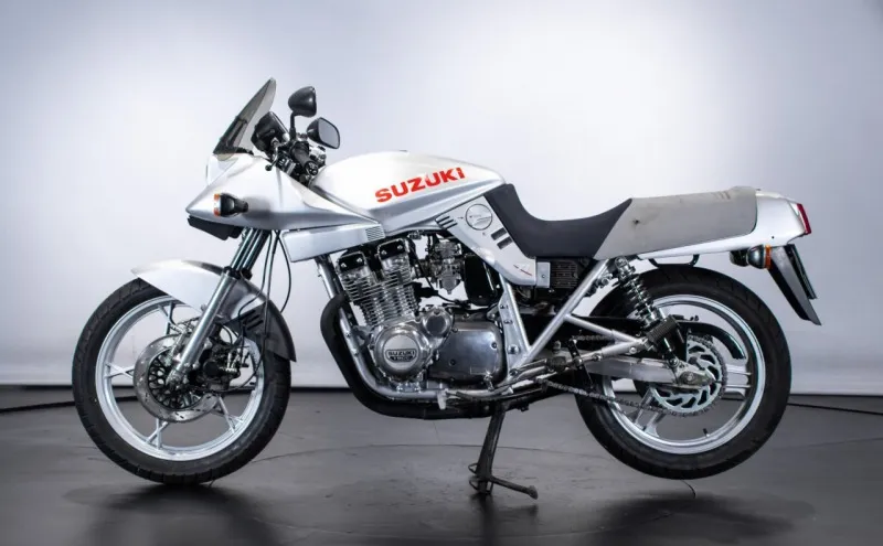 Suzuki KATANA 1100 1983
