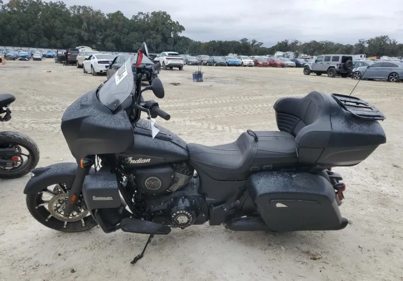 INDIAN Rodmaster Dark Hor 2023
