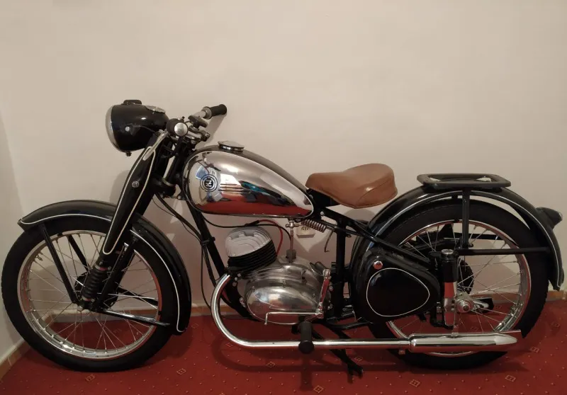 ČZ 150 1952