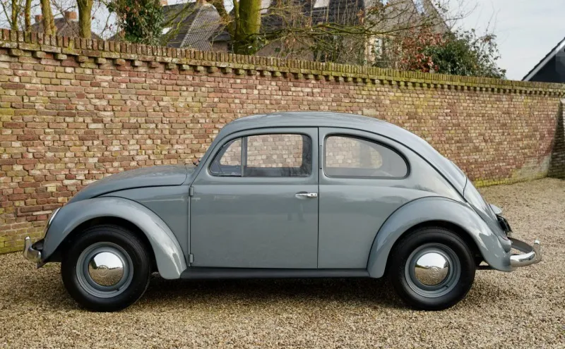 Volkswagen Brouk Beetle Oval Window 1955