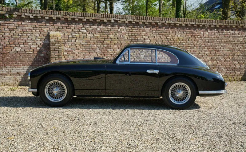 Aston Martin DB 2 Sports Saloon 1952