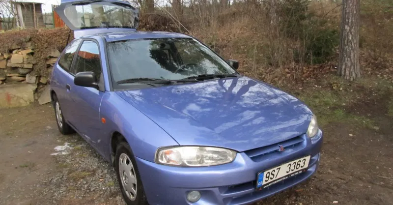 Mitsubishi Colt C1O - CJS11 Colt 5 1998