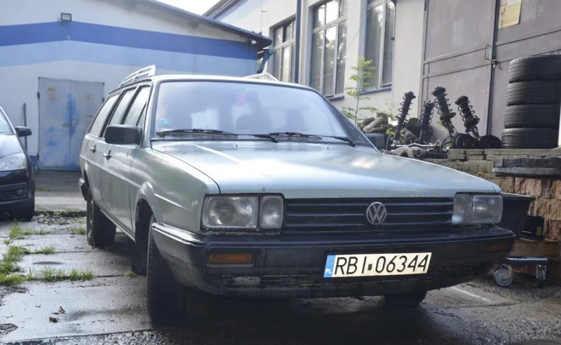 Volkswagen Passat 2x Passat b2 1986