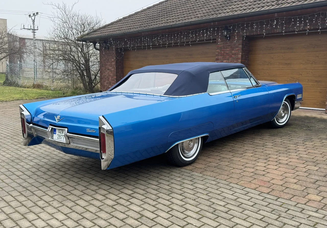 Cadillac DeVille Convertible 1966