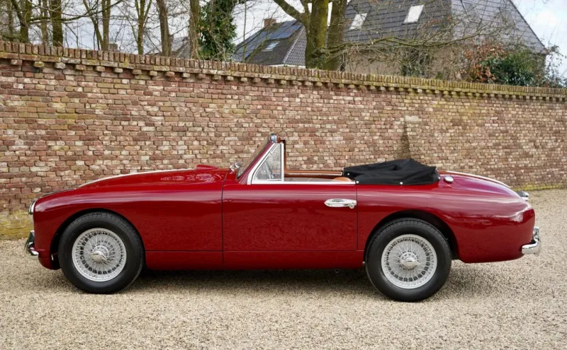 Aston Martin DB 2/4 Mk1 1955