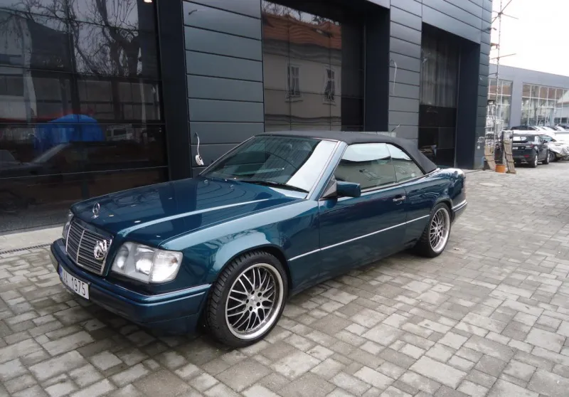 Mercedes-Benz E E200 cabrio W124 1995