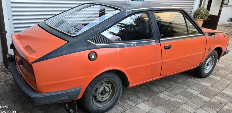 Škoda Garde 120 1983