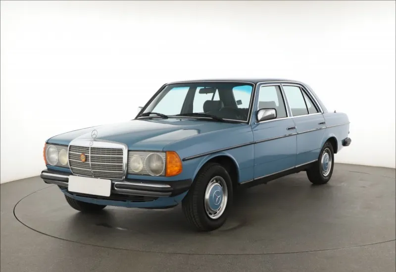 Mercedes-Benz 230 W123 I. 230 E 1982