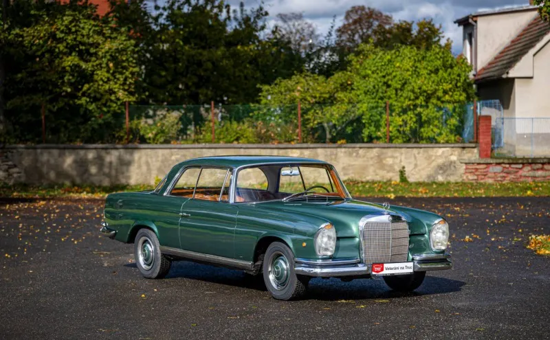 Mercedes-Benz 250 Benz w111 250 SE 1967