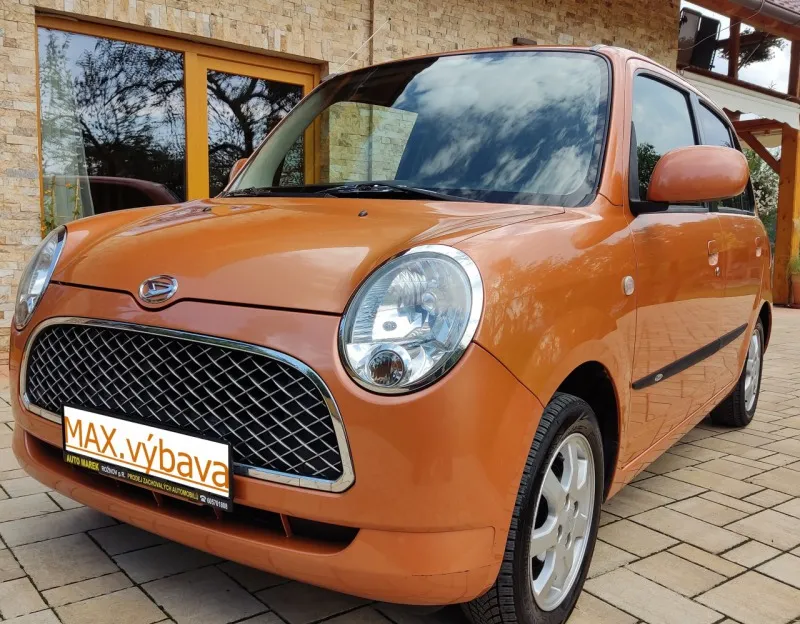 Daihatsu Trevis 1,0i 2002
