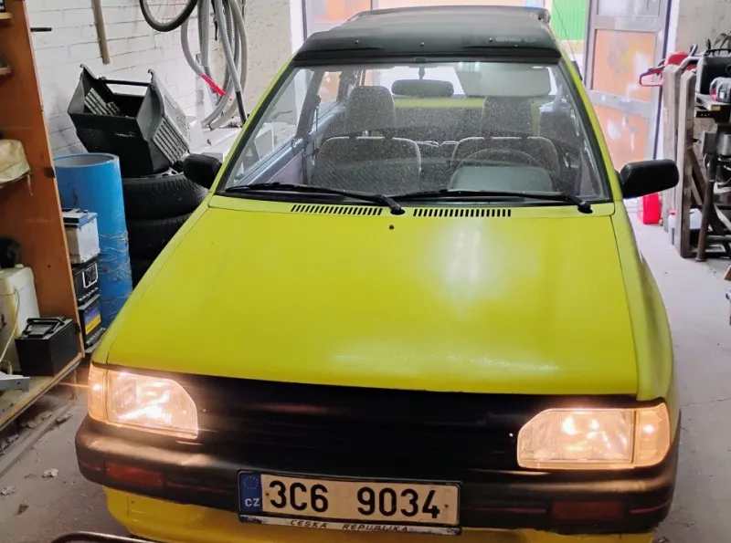 Mazda 121 DA13C2 1988