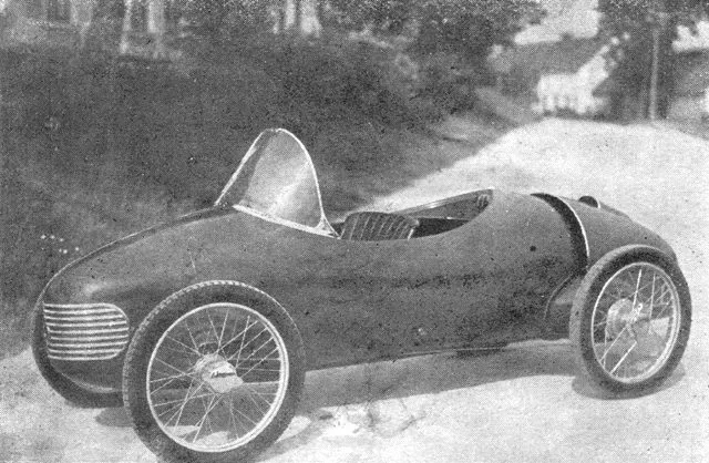 Krajan - lidové vozítko 1948